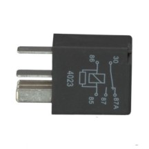 CLAAS 0021625620 PRZEKAŹNIK ELEKTRYCZNY