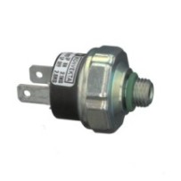 CLAAS 0006228080 WŁĄCZNIK NISKOCIŚNIENIOWY